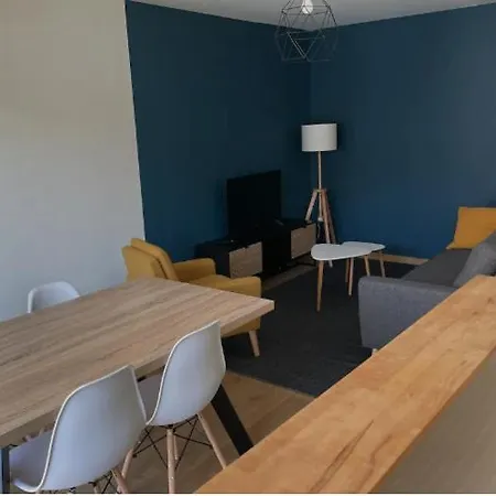 2 - 50m De La - Parking Lejlighed